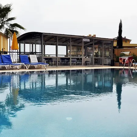 Hotel Ark And 3*